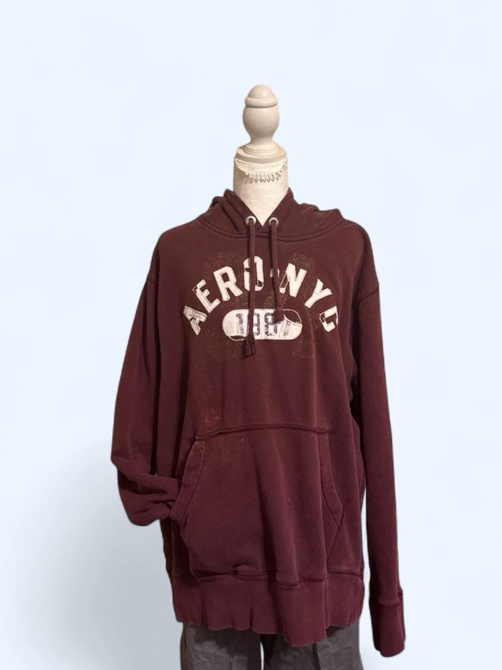 Y2K/2000s Vintage Vibes Distressed Burgundy Aeropostale Hoodie